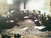 اولین نشانه‌های حکومت علماو روحانیون